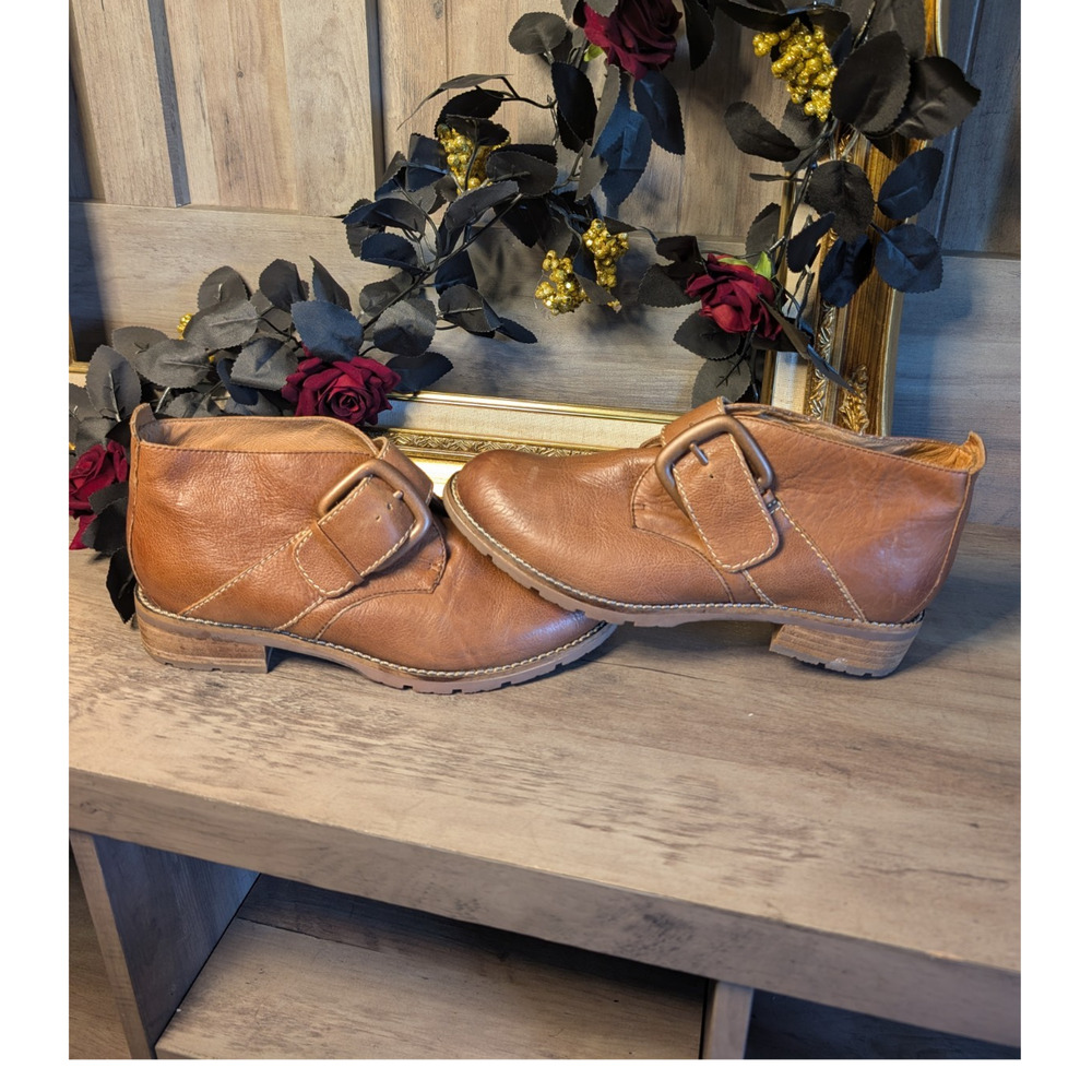 Sofft Brown Leather Buckle Ankle Bootie Women's US 7.5 Round Toe